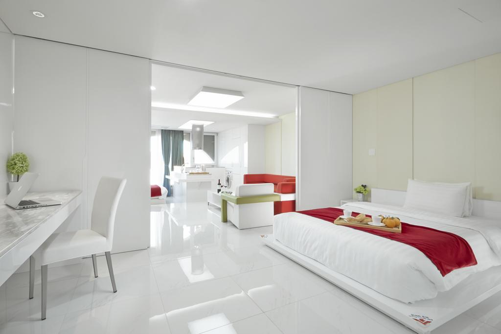 Shin Shin Hotel Jeju Ocean Seogwipo Rom bilde