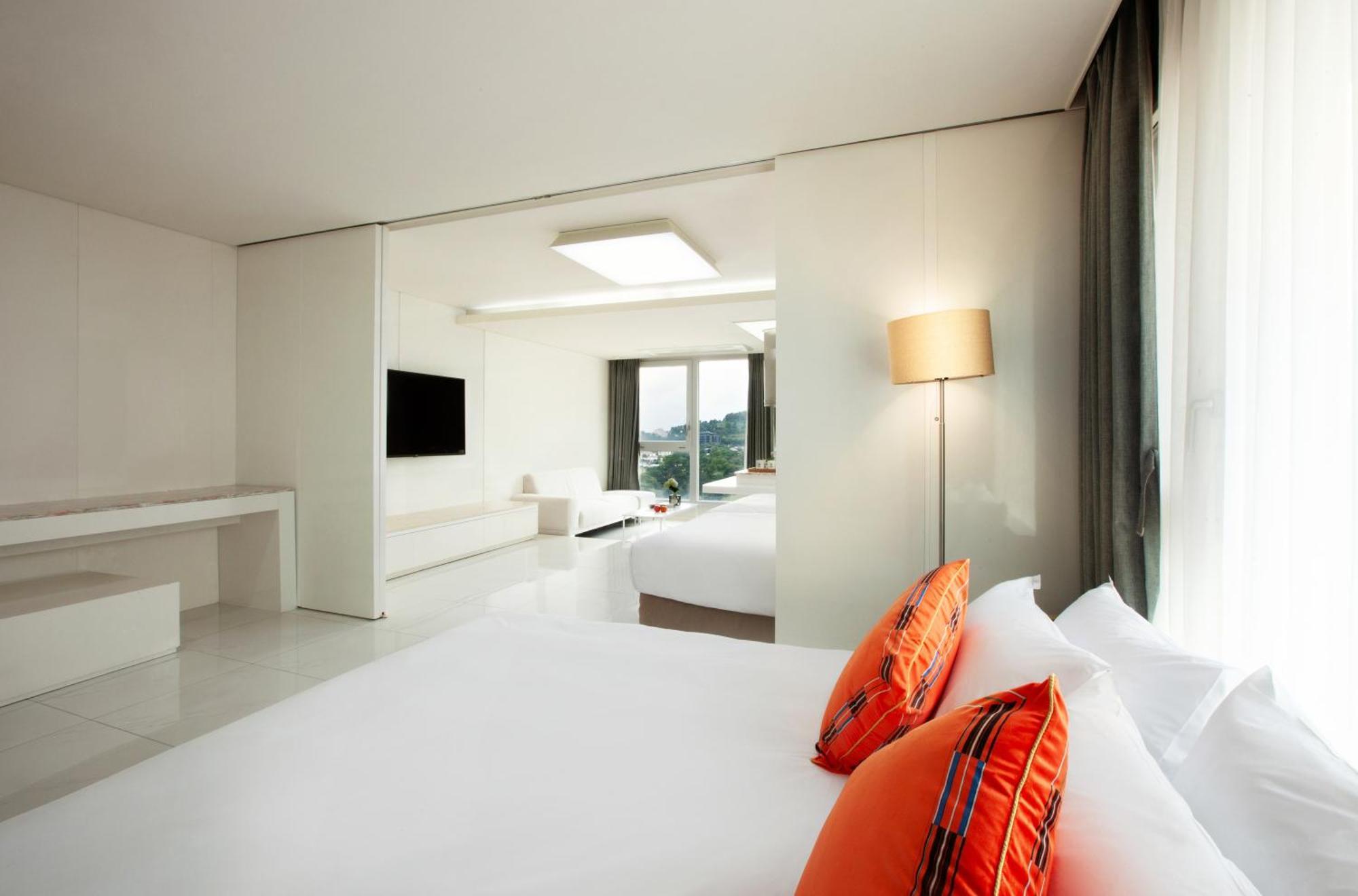 Shin Shin Hotel Jeju Ocean Seogwipo Eksteriør bilde