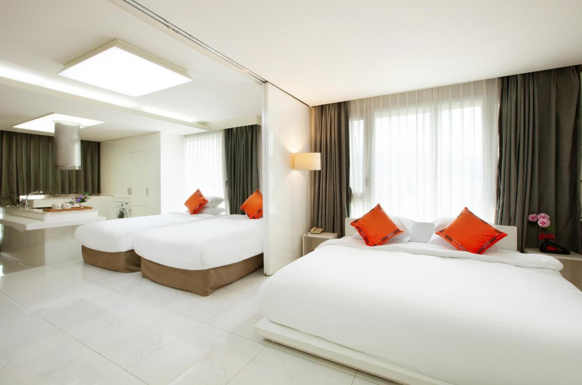 Shin Shin Hotel Jeju Ocean Seogwipo Eksteriør bilde